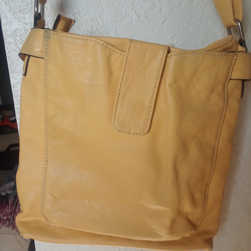 Purse - Picture 2 of 2